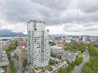 Photo 20: 2108 58 KEEFER Place in Vancouver: Downtown VW Condo for sale in "Firenze" (Vancouver West)  : MLS®# R2379212