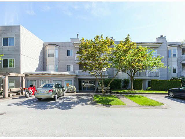 Main Photo: 309 9942 151ST Street in Surrey: Guildford Condo for sale in "WINCHESTER" (North Surrey)  : MLS®# F1412007