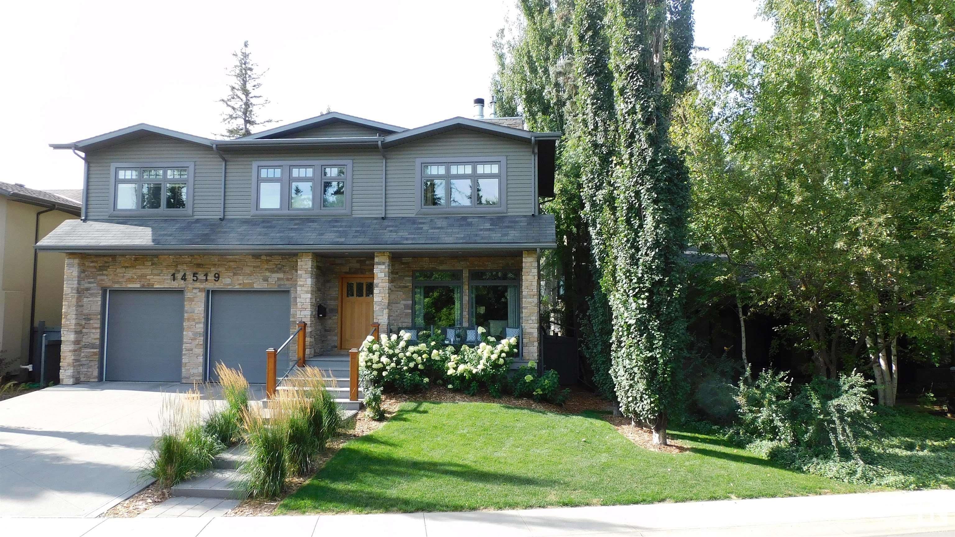 Main Photo: 14519 Summit Drive in Edmonton: Zone 10 House for sale : MLS®# E4305624
