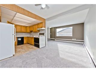 Photo 9: 118 3809 45 Street SW in Calgary: Glenbrook House for sale : MLS®# C4096404
