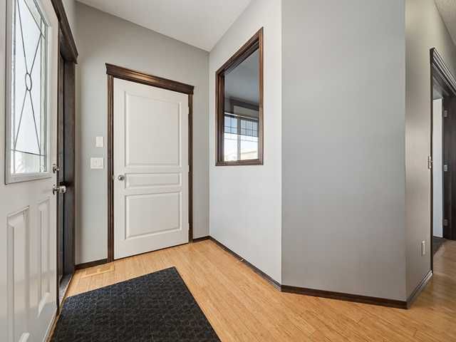Photo 3: Photos: 298 EVEROAK Drive SW in Calgary: Evergreen Residential Detached Single Family for sale : MLS®# C3645080