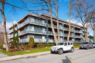 Photo 3: 402 7377 14 Avenue in Burnaby: Edmonds BE Condo for sale in "Vibe" (Burnaby East)  : MLS®# R2859600