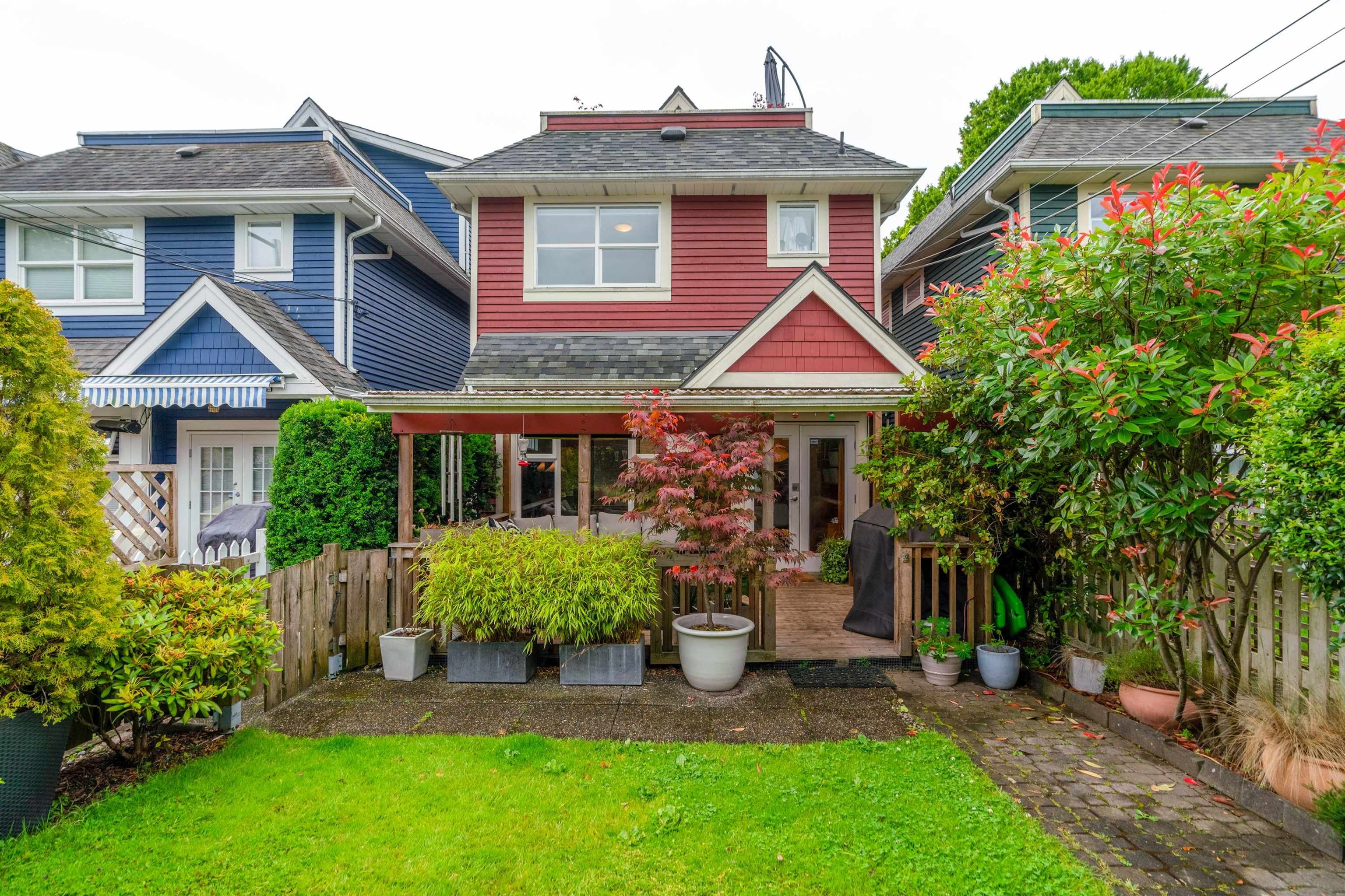Main Photo: 887 PRIOR Street in Vancouver: Strathcona 1/2 Duplex for sale (Vancouver East)  : MLS®# R2708515