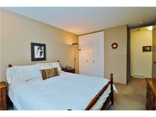Photo 12: 488 BRACEWOOD Crescent SW in Calgary: Braeside_Braesde Est House for sale : MLS®# C4036568