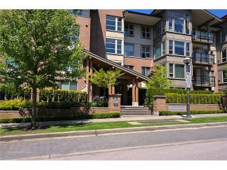 Photo 2: 214 6268 EAGLES Drive in Vancouver: University VW Condo for sale in "Clements Green" (Vancouver West)  : MLS®# V1067735