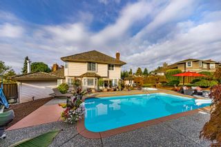 Photo 35: 5468 182 Street in Surrey: Cloverdale BC House for sale in "Shannon Hill Estates" (Cloverdale)  : MLS®# R2733375