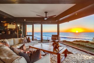 Photo 9: OCEAN BEACH House for sale : 4 bedrooms : 1701 Ocean Front in San Diego