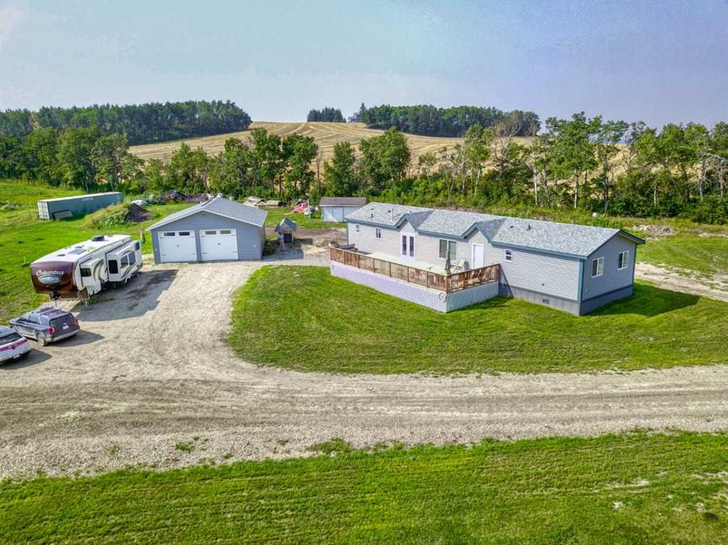 Main Photo: 26539 Township Road 362 Township: Rural Red Deer County Detached for sale : MLS®# A2077596