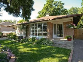 Photo 1: 1420 Buckby Road in Mississauga: Clarkson House (Backsplit 4) for sale : MLS®# W2689951