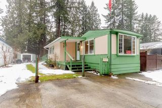 Photo 1: 41 23320 CALVIN Crescent in Maple Ridge: East Central Manufactured Home for sale in "Garibaldi Mobile Home Park" : MLS®# R2427332