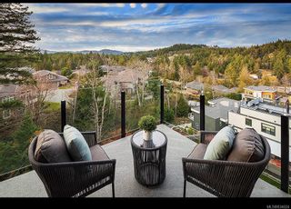 Photo 4: 3634 Ridge View Terr in Colwood: Co Royal Bay House for sale : MLS®# 834024