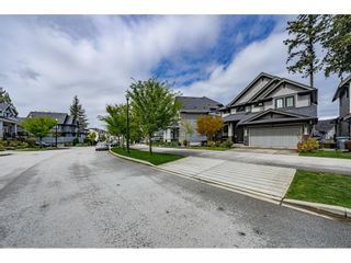 Photo 3: 15711 WILLS BROOK Way in Surrey: Grandview Surrey House for sale (South Surrey White Rock)  : MLS®# R2682567