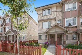 Photo 2: 151 10151 240 Street in Maple Ridge: Albion Townhouse for sale in "Albion Station" : MLS®# R2399122