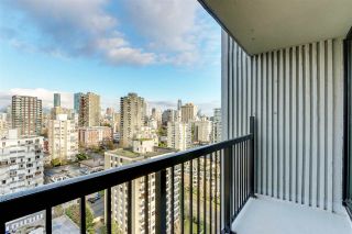 Photo 8: 2002 1330 HARWOOD Street in Vancouver: West End VW Condo for sale in "Westsea Towers" (Vancouver West)  : MLS®# R2573429