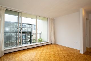 Photo 5: 802 1534 HARWOOD Street in Vancouver: West End VW Condo for sale in "St. Pierre" (Vancouver West)  : MLS®# R2766982