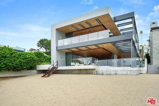 Photo 2: 2201 Bayside Drive in Corona del Mar: Residential for sale (CS - Corona Del Mar - Spyglass)  : MLS®# 23273323