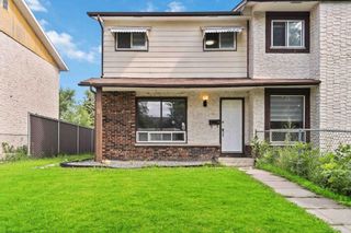 Photo 1: 5 Raber Road in Winnipeg: Tyndall Park Residential for sale (4J)  : MLS®# 202323604