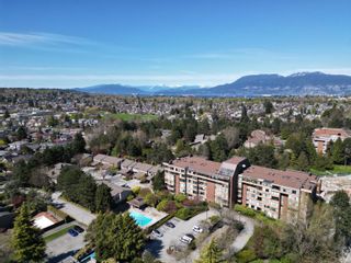 Photo 2: 212 2101 MCMULLEN Avenue in Vancouver: Quilchena Condo for sale in "ARBUTUS VILLAGE" (Vancouver West)  : MLS®# R2871398