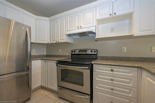 Photo 8: 1109 353 W COMMISSIONERS Road in London: South D Residential for sale (South)  : MLS®# 40185192