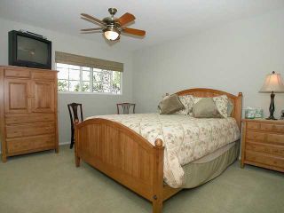 Photo 9: LA JOLLA House for sale : 4 bedrooms : 8461 Cliffridge Ln