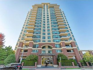 Photo 1: 103 615 HAMILTON Street in New Westminster: Uptown NW Condo for sale in "The Uptown" : MLS®# R2878613