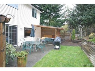 Photo 16: 3553 Desmond Dr in VICTORIA: La Walfred House for sale (Langford)  : MLS®# 635869