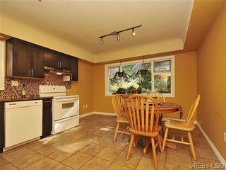 Photo 5: 464 W Viaduct Ave in VICTORIA: SW Prospect Lake House for sale (Saanich West)  : MLS®# 634992