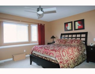 Photo 9: 3300 RAKANNA Place in Coquitlam: Hockaday House for sale : MLS®# V808044