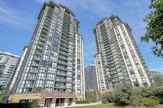 Main Photo: 610 10777 UNIVERSITY Street in Surrey: Whalley Condo for sale in "City Point" (North Surrey)  : MLS®# R2854759