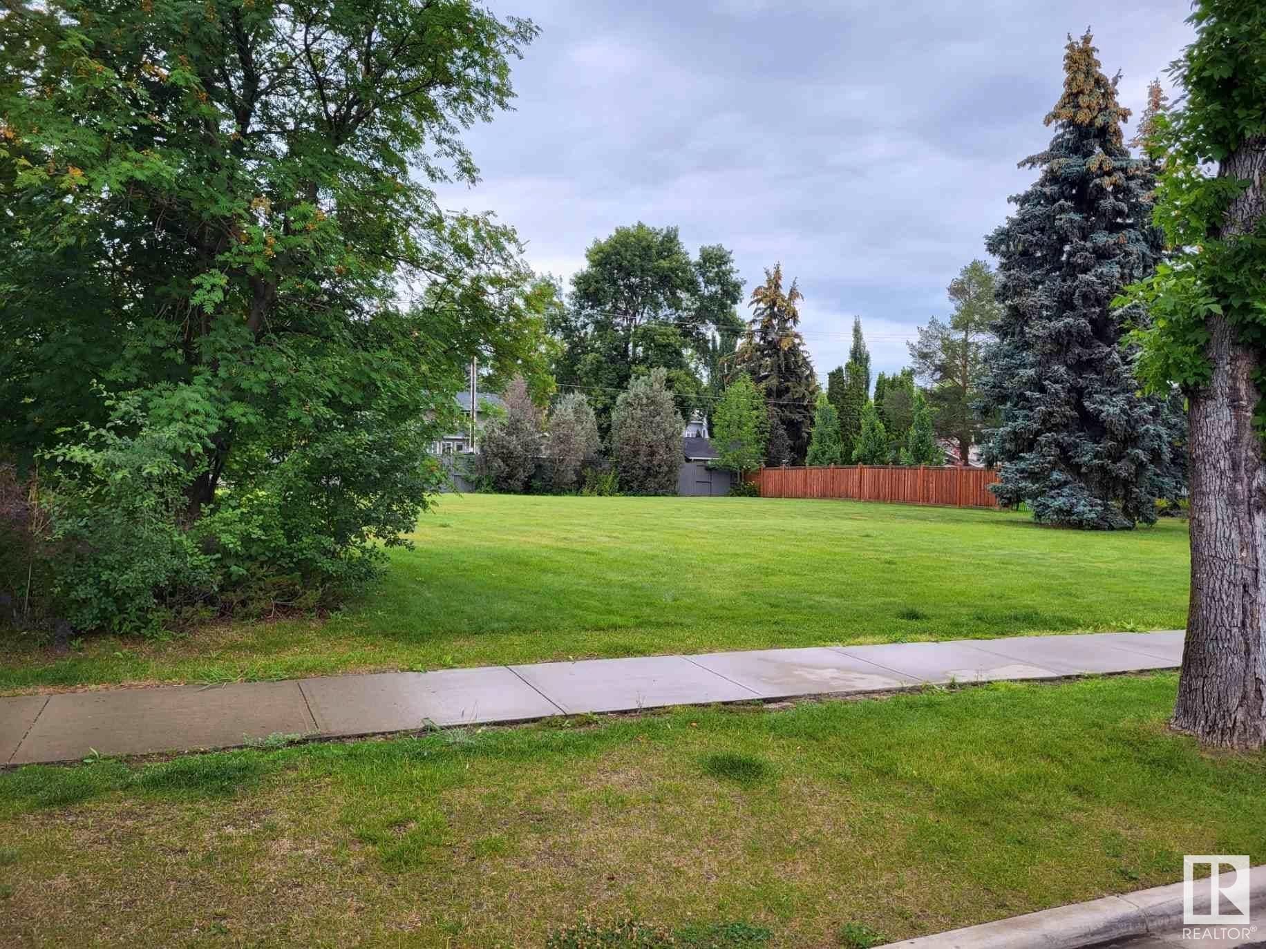 Main Photo: 58 St. George's Crescent in Edmonton: Zone 11 Vacant Lot/Land for sale : MLS®# E4312103