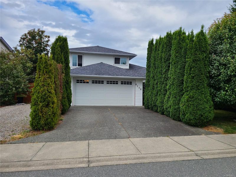 FEATURED LISTING: 6116 Kirsten Dr Nanaimo