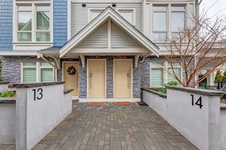 Main Photo: 14 115 W QUEENS Road in North Vancouver: Upper Lonsdale Townhouse for sale in "Queen's Landing" : MLS®# R2835325