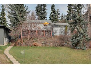 Photo 2: 616 CRESCENT Boulevard SW in Calgary: Elboya House for sale : MLS®# C4007989