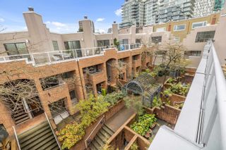 Photo 14: 4 744 W 7TH Avenue in Vancouver: Fairview VW Townhouse for sale in "Willow Arbor" (Vancouver West)  : MLS®# R2772764