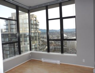 Photo 17: 2003 11 E ROYAL Avenue in New Westminster: Fraserview NW Condo for sale in "VICTORIA HILL HIGHRISE RESIDENCES" : MLS®# R2045382