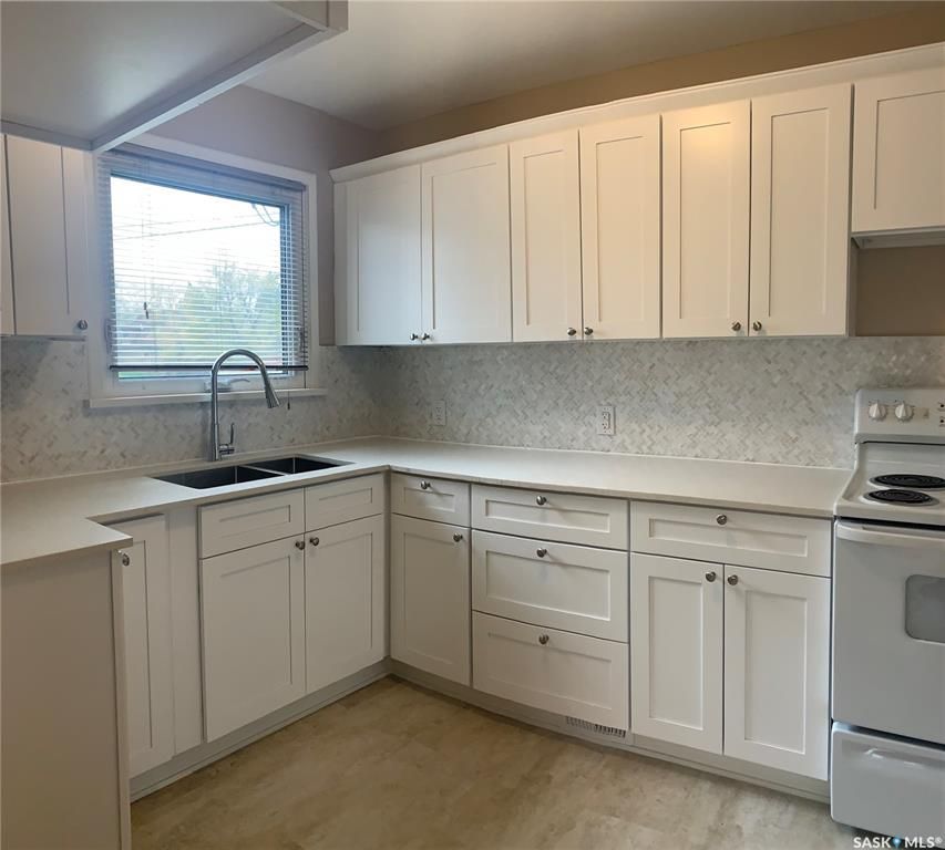 Photo 21: Photos: 311 5th Avenue East in Watrous: Residential for sale : MLS®# SK895395