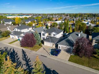 Photo 33: 82 Simcoe Crescent SW in Calgary: Signal Hill Detached for sale : MLS®# A2003341