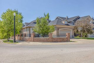 Photo 1: 257 Discovery Ridge Way SW in Calgary: Discovery Ridge Detached for sale : MLS®# A2116003