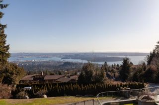 Photo 30: 1167 EYREMOUNT Drive in West Vancouver: British Properties House for sale : MLS®# R2754087