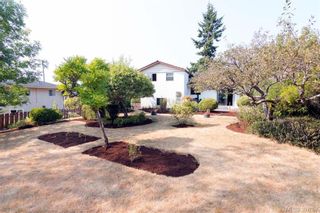 Photo 23: 1741 Garnet Rd in VICTORIA: SE Mt Tolmie House for sale (Saanich East)  : MLS®# 794242