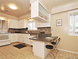 Photo 7: 2333 Malaview Ave in SIDNEY: Si Sidney North-East House for sale (Sidney)  : MLS®# 629965