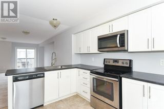 Photo 8: 113 CAMDEN PRIVATE in Ottawa: House for sale : MLS®# 1385847