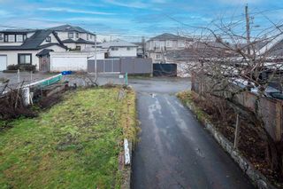 Photo 3: 2656 WAVERLEY Avenue in Vancouver: Killarney VE House for sale (Vancouver East)  : MLS®# R2747913