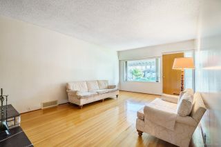 Photo 4: 2551 TRIUMPH Street in Vancouver: Hastings Sunrise House for sale (Vancouver East)  : MLS®# R2718339