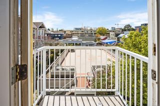 Photo 25: 12 1043 Caledonia Ave in Victoria: Vi Central Park Row/Townhouse for sale : MLS®# 901228