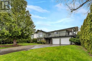 Photo 34: 4261 Thornhill Cres in Saanich: House for sale : MLS®# 960593