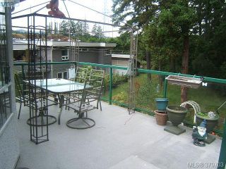 Photo 2: 2304 Evelyn Hts in VICTORIA: VR Hospital House for sale (View Royal)  : MLS®# 762693