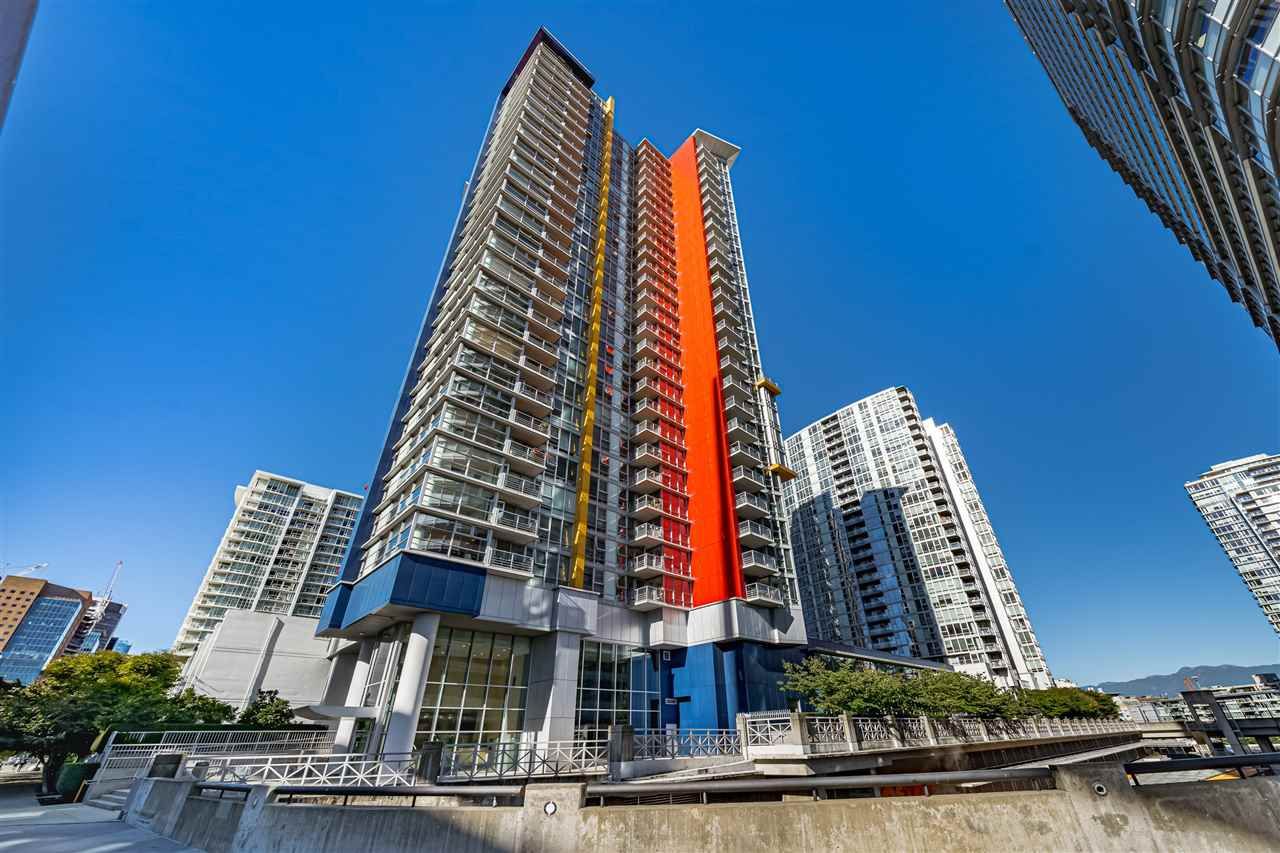Main Photo: 2109 111 W GEORGIA Street in Vancouver: Downtown VW Condo for sale in "SPECTRUM 1" (Vancouver West)  : MLS®# R2503517