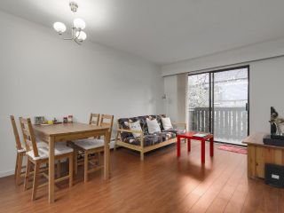 Photo 2: 202 930 E 7TH Avenue in Vancouver: Mount Pleasant VE Condo for sale in "WINDSOR PARK" (Vancouver East)  : MLS®# R2126516
