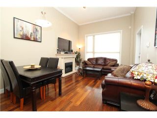 Photo 2: 407 2627 SHAUGHNESSY Street in Port Coquitlam: Central Pt Coquitlam Condo for sale in "VILLAGIO" : MLS®# V1076806